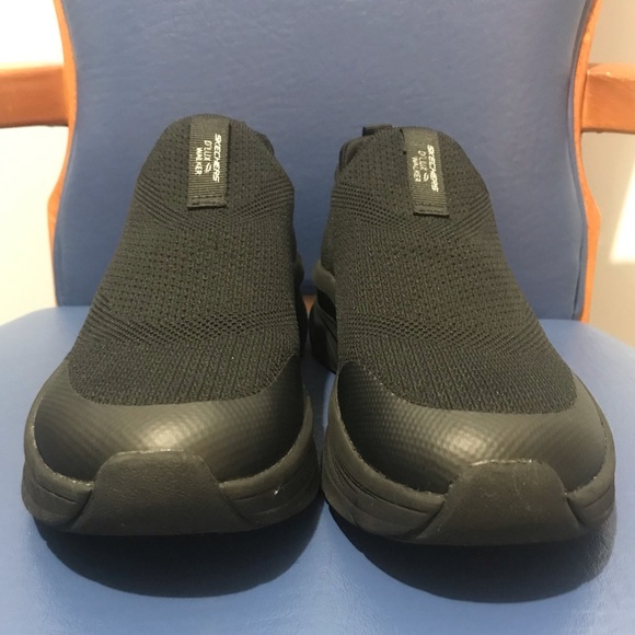 Skechers D’Lux Walker relaxed fit slip-on, women’s, black - Picture 3 of 16